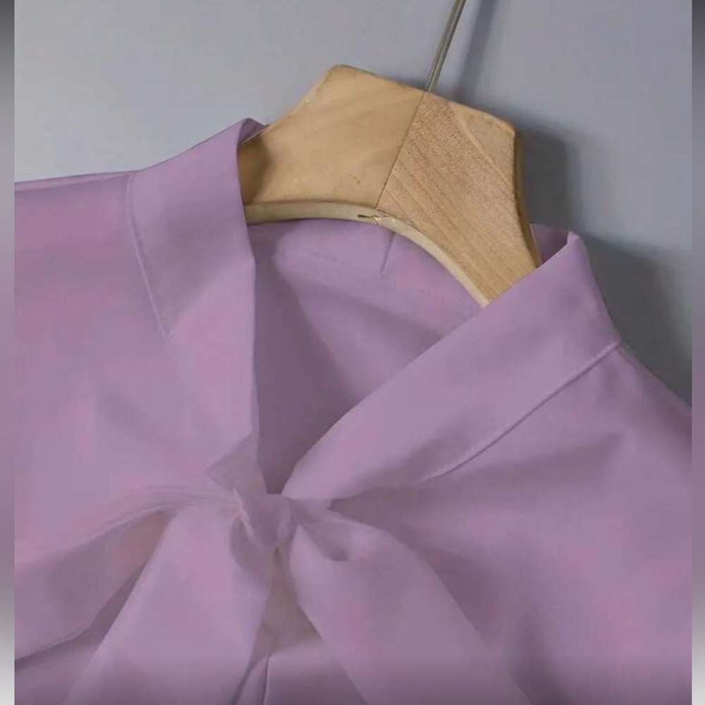 Elegant Purple Bow Tie Blouse - Picture 4 of 4